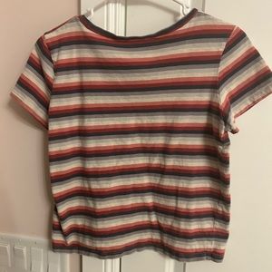 Cute AE top! Would be so cute for summer!